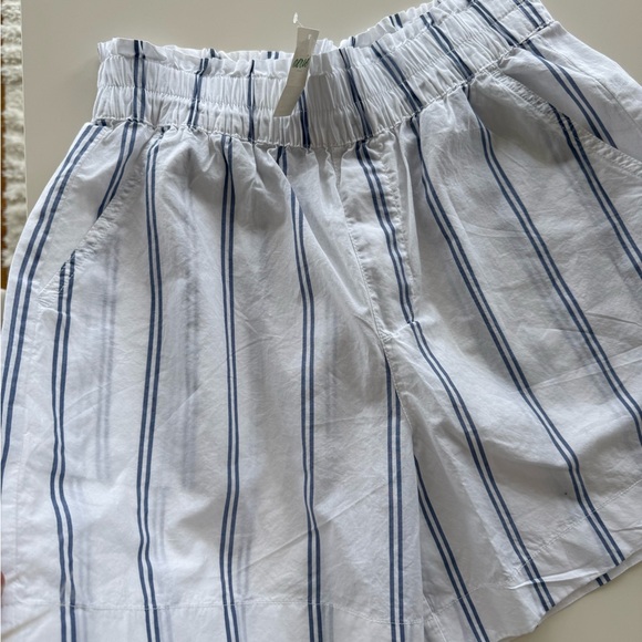 Aerie High Waist Shorts in White and Blue - Picture 2 of 7